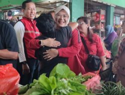 Serap Aspirasi Pedagang, Cece Dessy Blusukan ke Pasar Rumput Pangkalbalam