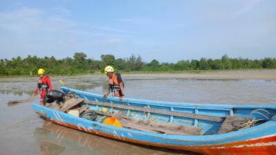 Basarnas Babel: Nelayan Hilang di Tanjung Bunga Ditemukan Selamat di Pantai Kedimpel